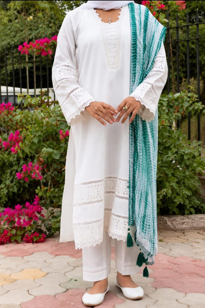 White Embroidered 3 Piece Suit with Green Tie-Dye Dupatta | Abiz Collection